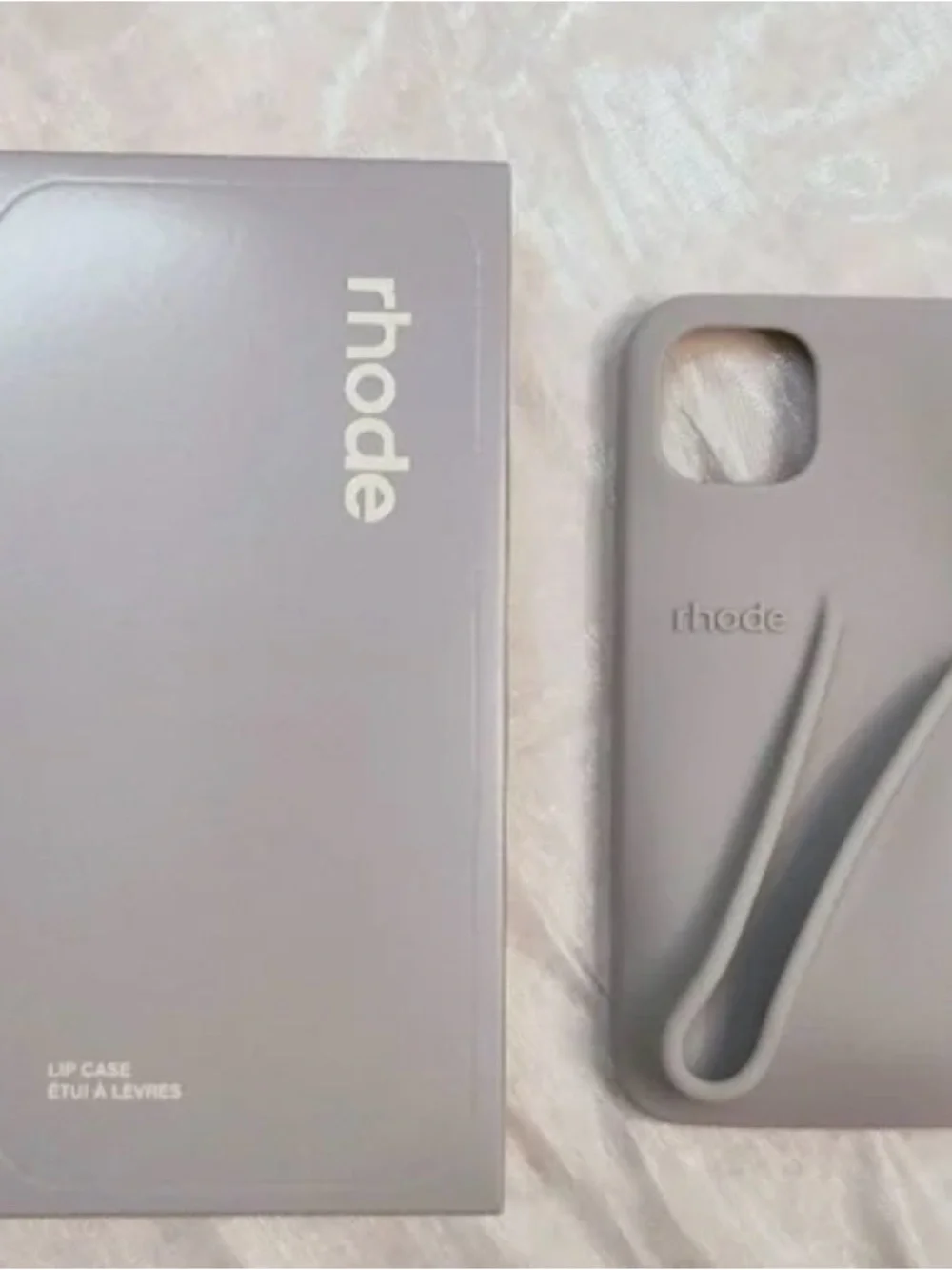 RHODE Lip Case Phone Cover in Light Gray